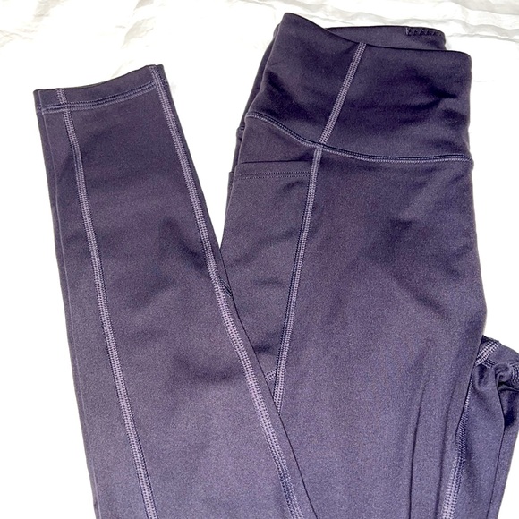 Victoria’s Secret Mauve Leggings - Picture 3 of 3